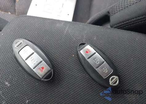 2013 Nissan Rogue Sv z USA, uszkodzony, nr VIN JN8AS5MT6DW009910